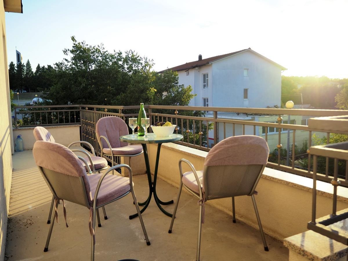 Apartment Ivan-Experience 3 Bedrooms Ljubuski Exterior photo