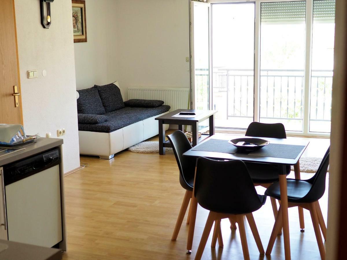 Apartment Ivan-Experience 3 Bedrooms Ljubuski Exterior photo